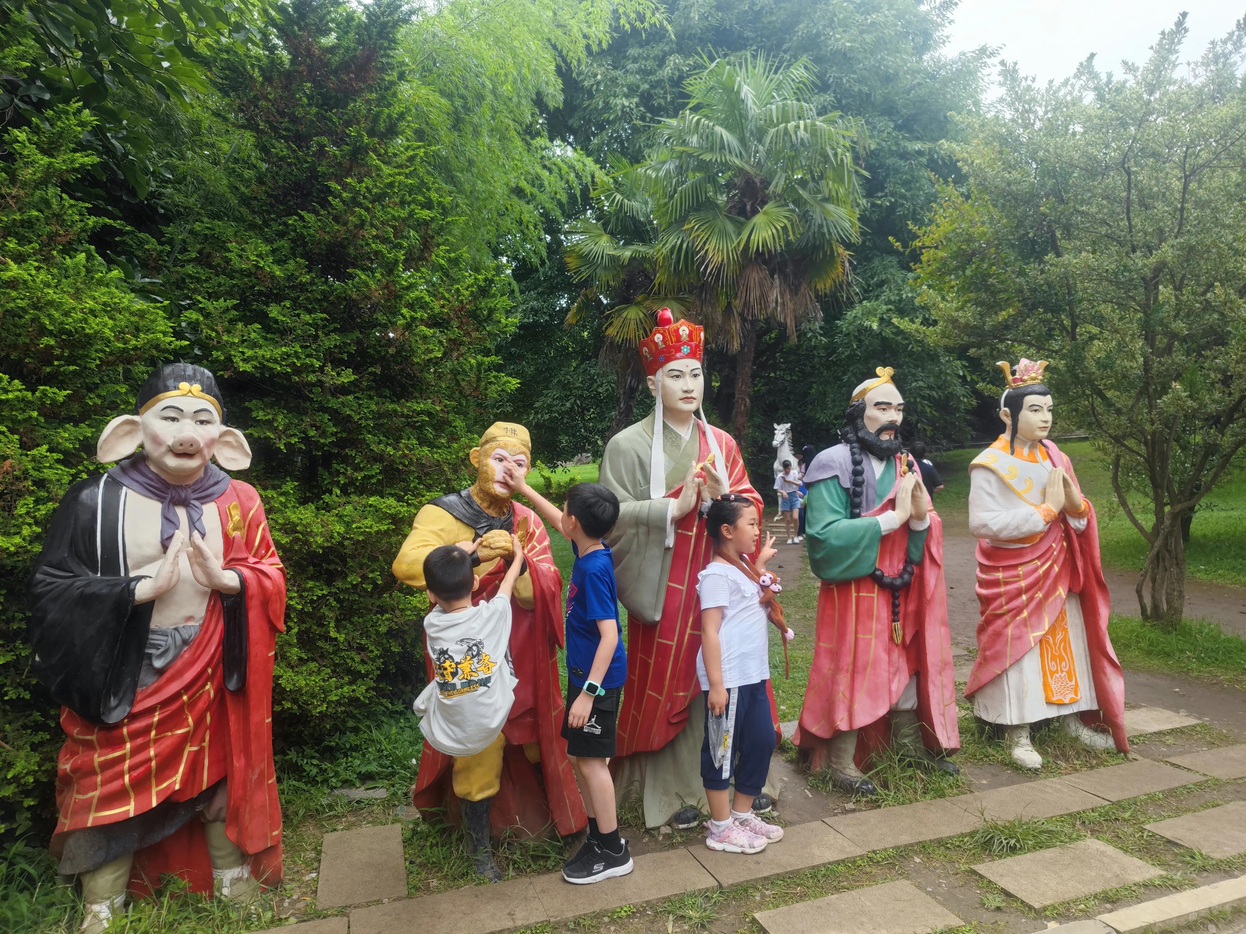 多彩贵州黄果树茅台酒,多彩贵州我的家黄果树