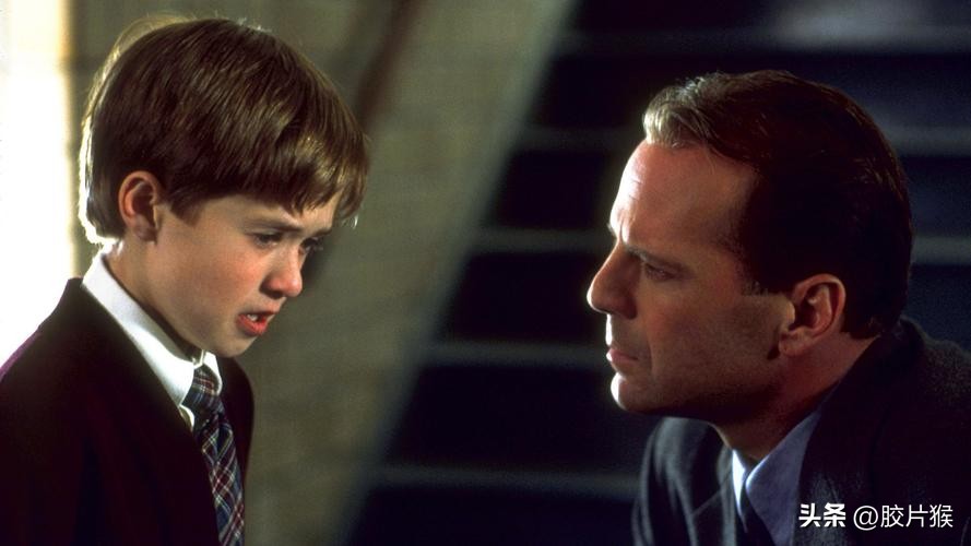 有哪些好看的反转剧情的电影,剧情反转最刺激的电影