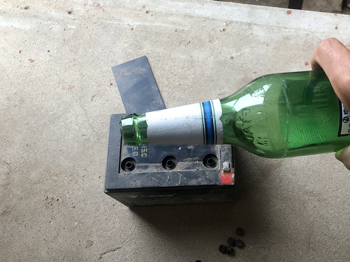 脉冲修复电动车蓄电池,电动车铅酸蓄电池修复液能修复吗