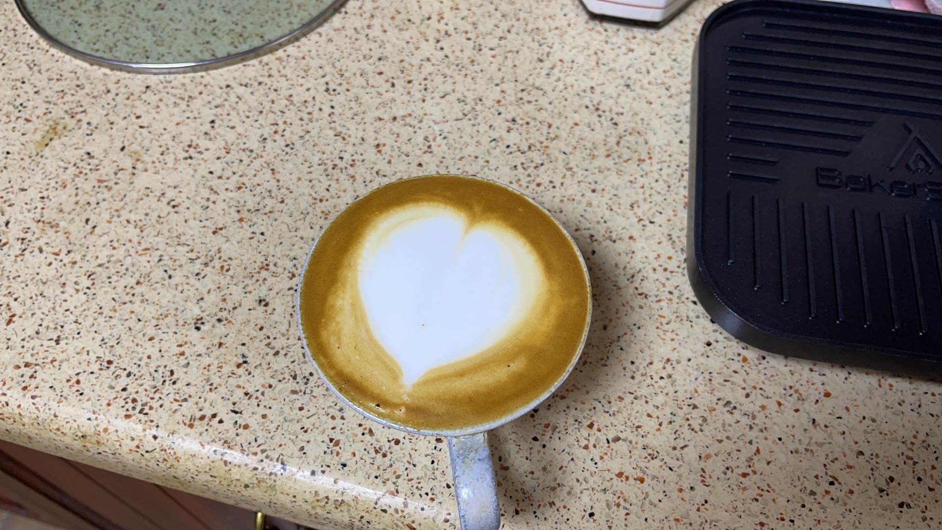 适合意式咖啡机的豆子,意式咖啡机用哪种豆子拼