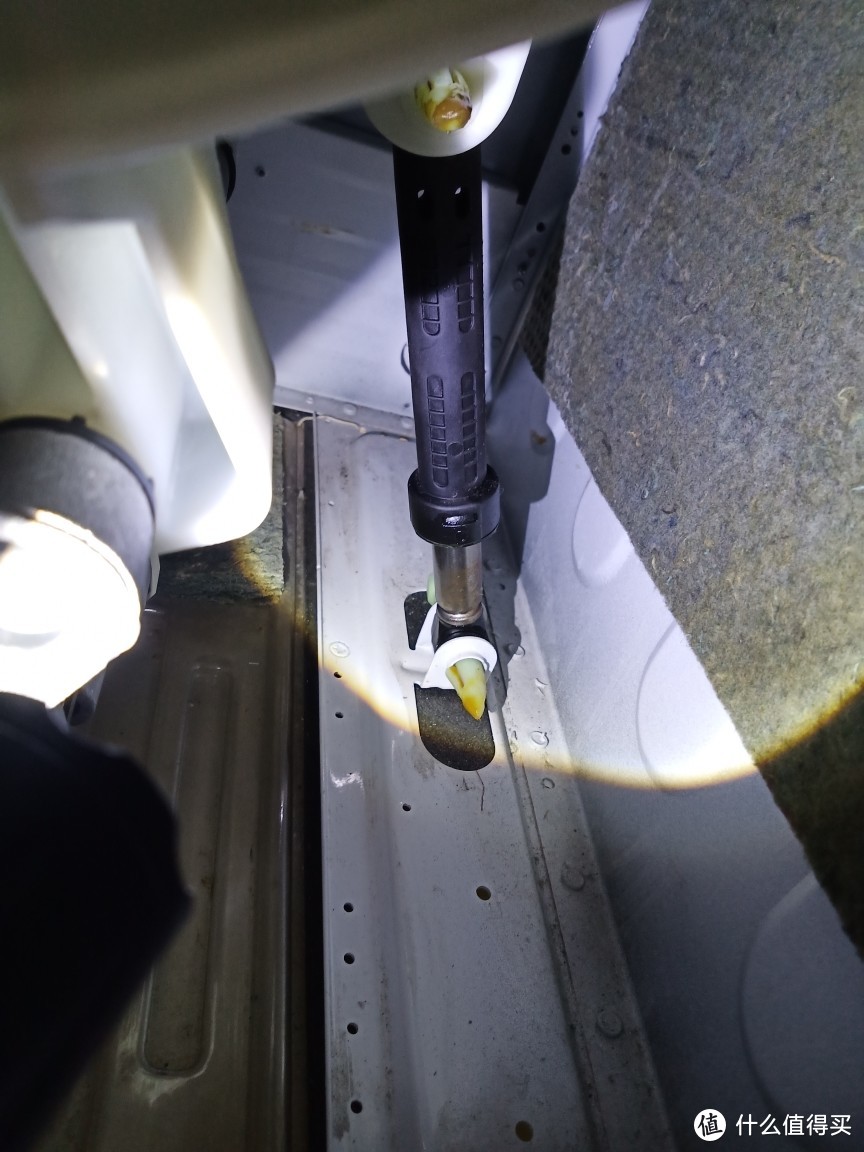 全自动洗衣机脱水摆动怎么修,帝度滚筒洗衣机脱水晃动怎么回事