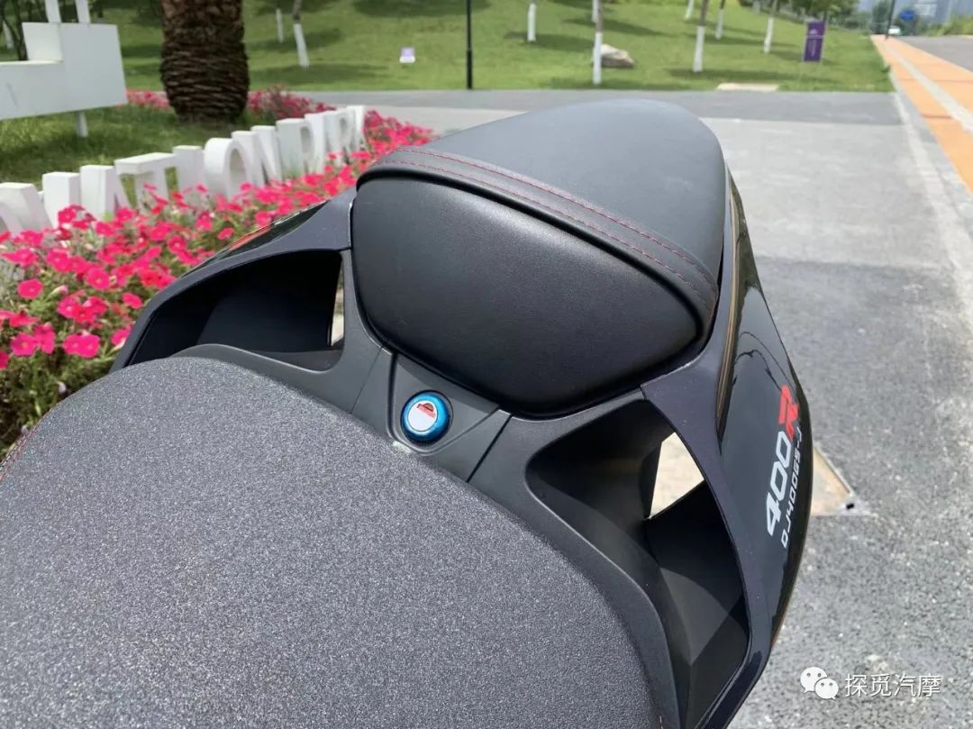 详细测评QJmotor赛400︱又是一个“温柔”“香”