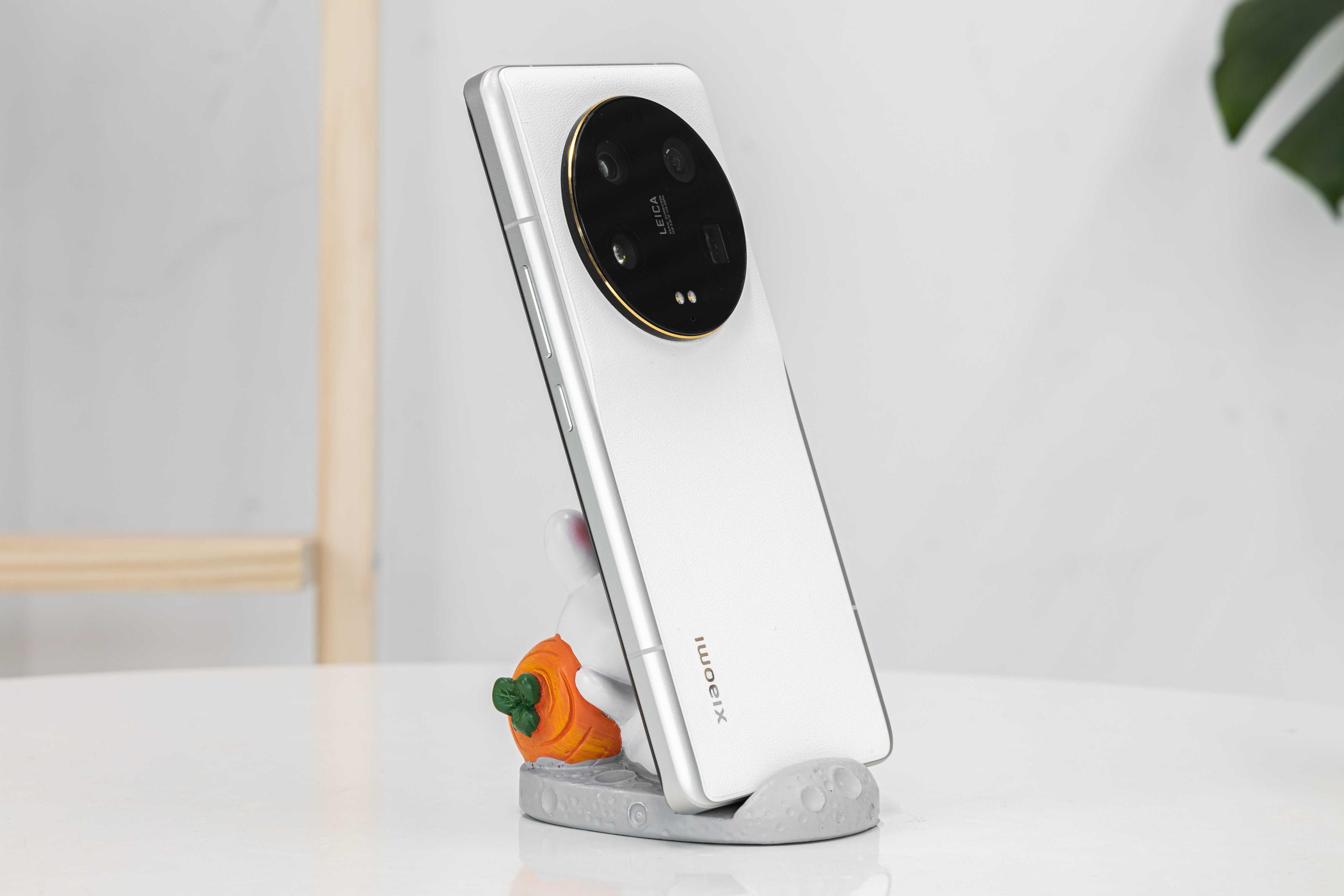 小米13ultra买手机送镜头,买小米13ultra赠什么