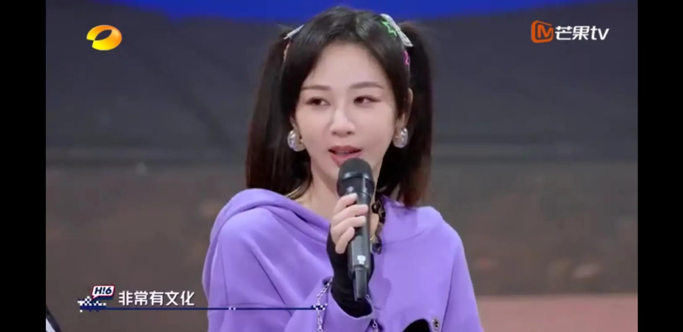 每周六晚看《你好，星期六》，对美好的生活说嗨嗨