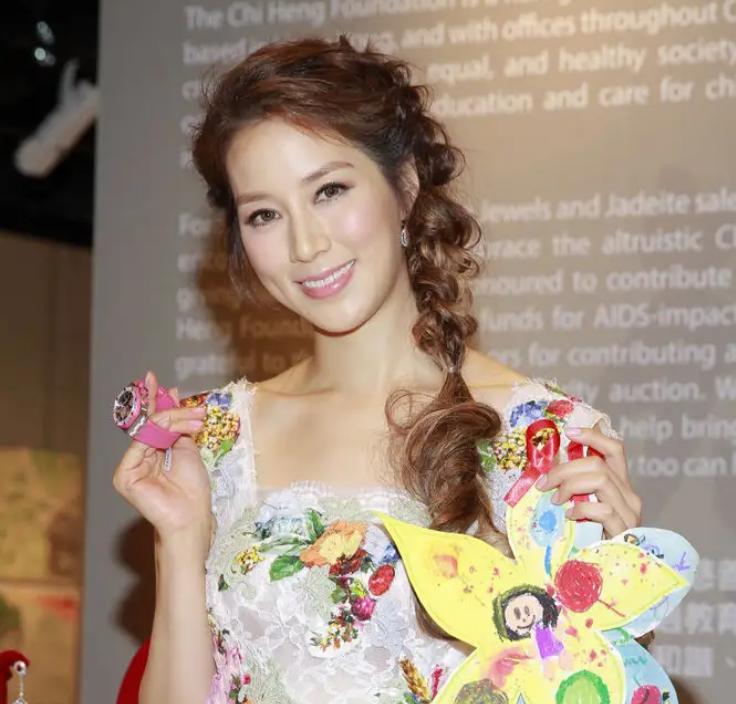 豪门儿媳生了三儿,豪门儿媳怀了四胞胎