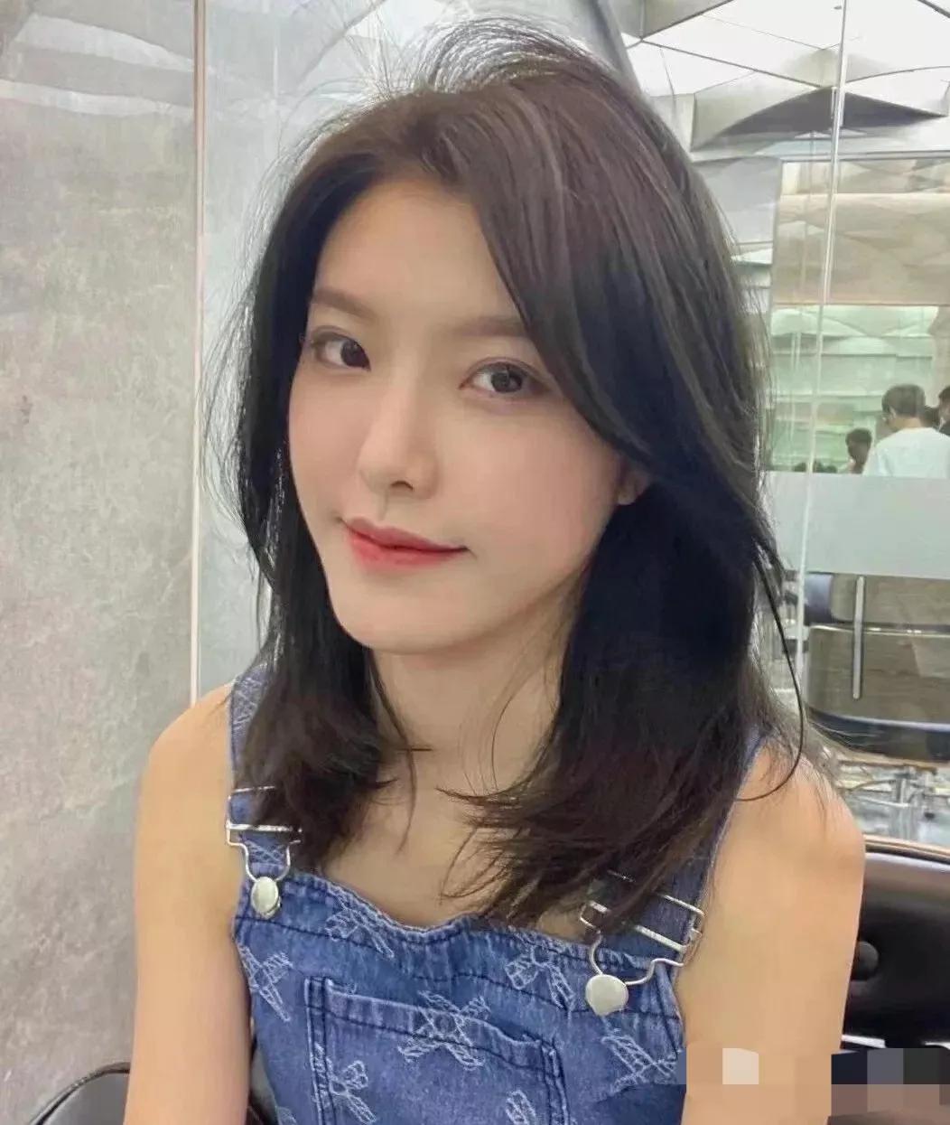 中长发高层次烫发中年人,高层次中长发发型烫发教程