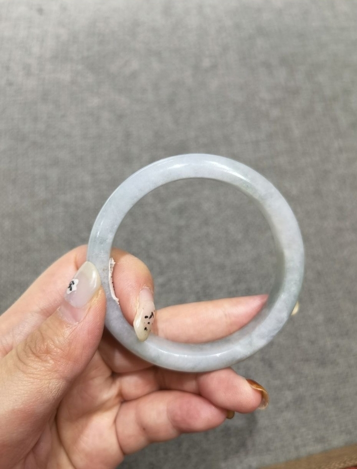 为什么最近翡翠直播间那么多绿货,为什么翡翠直播间卖半成品