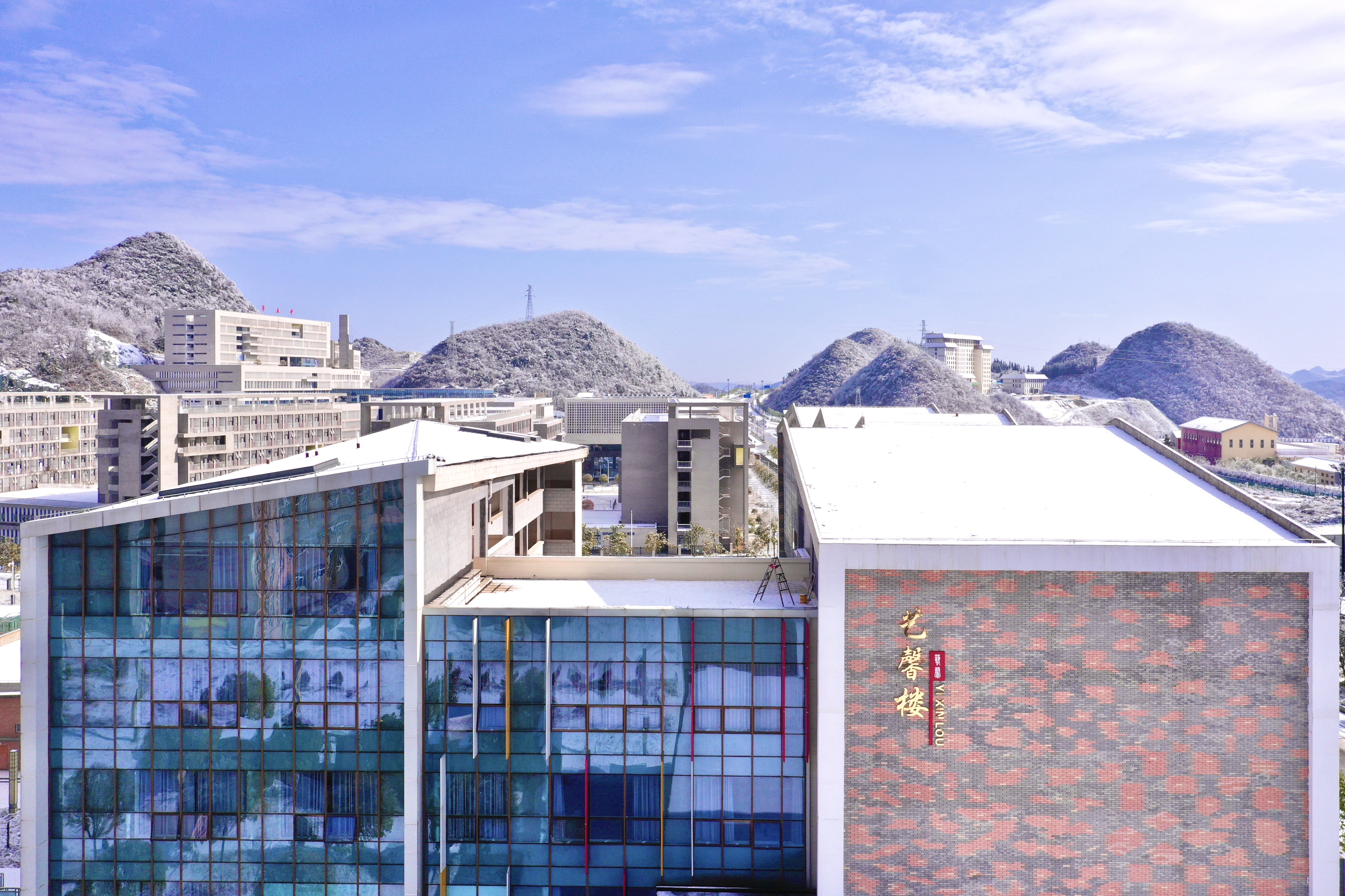 赓续红色血脉践行铸魂育人使命,赓续三线精神