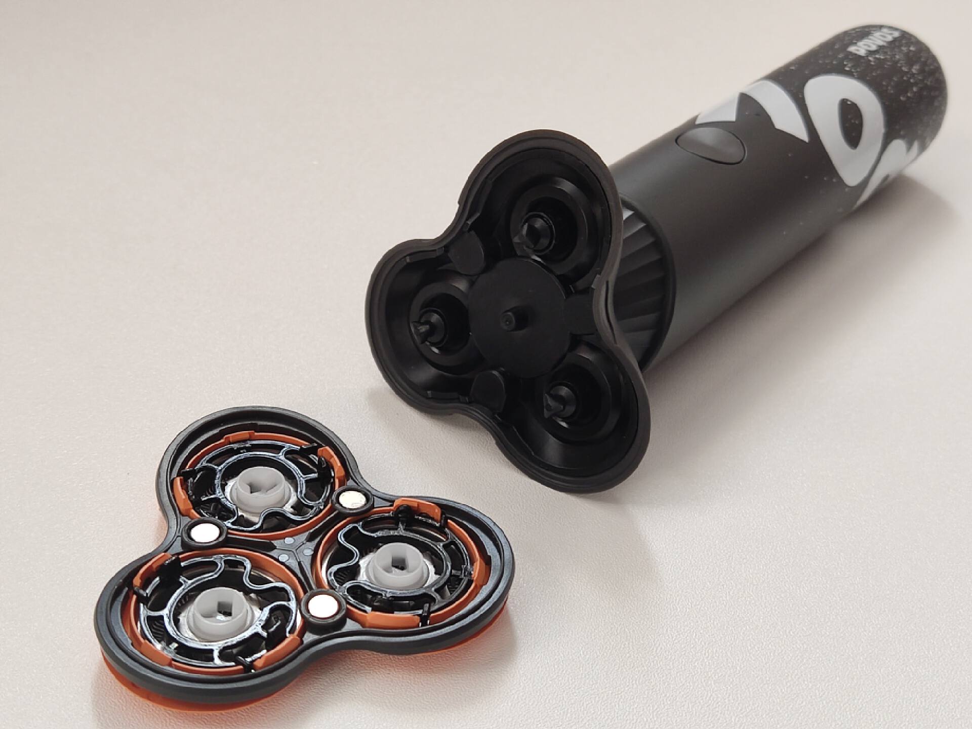 奔腾povos剃须刀拆解,奔腾po7200剃须刀