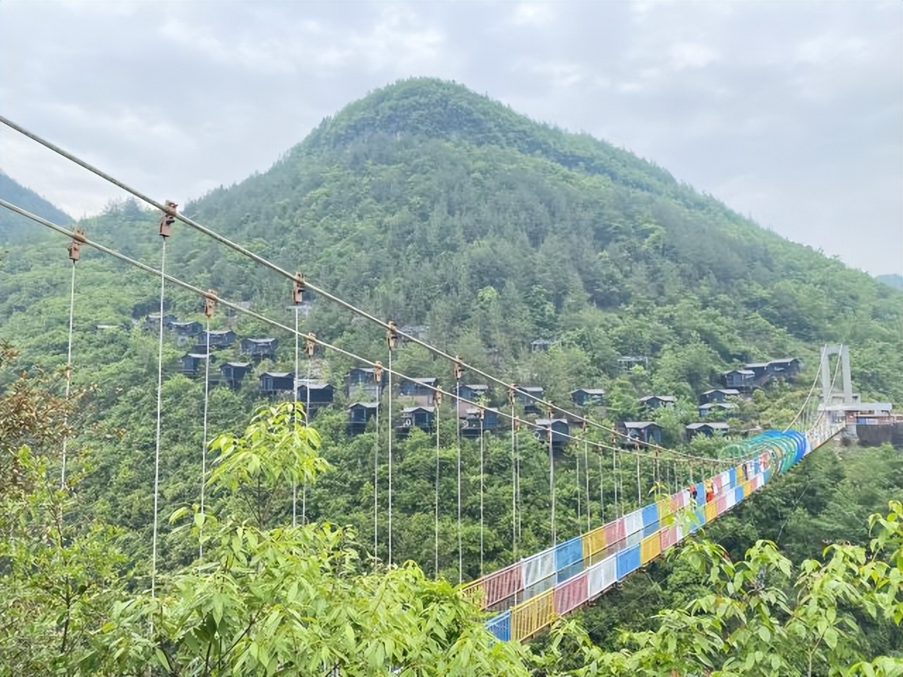 西安到恩施自驾沿途哪些旅游景点,恩施哪个景点不用爬山的路线好走