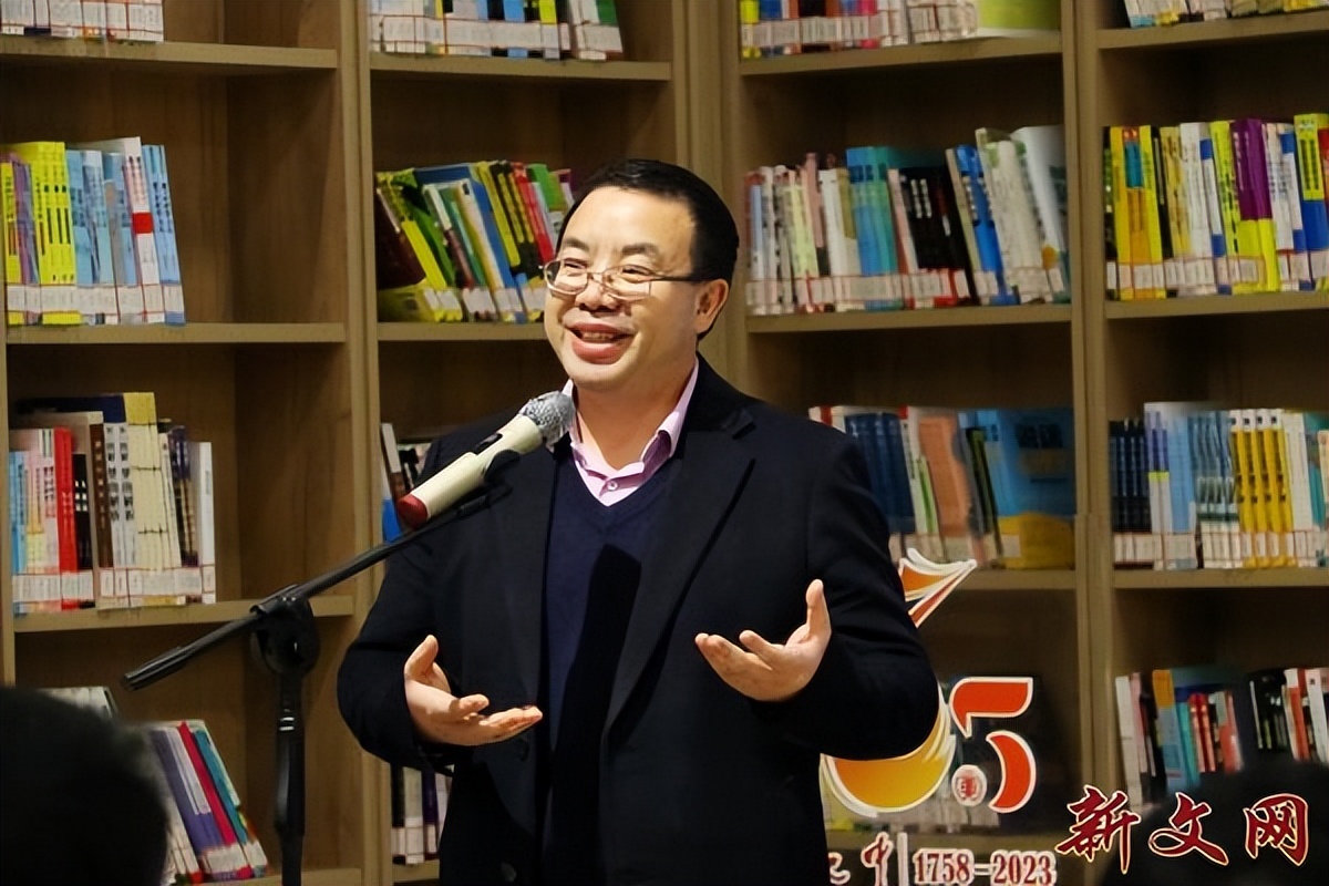 重庆八中八十周年校庆合唱,重庆七中265周年校庆文艺汇演