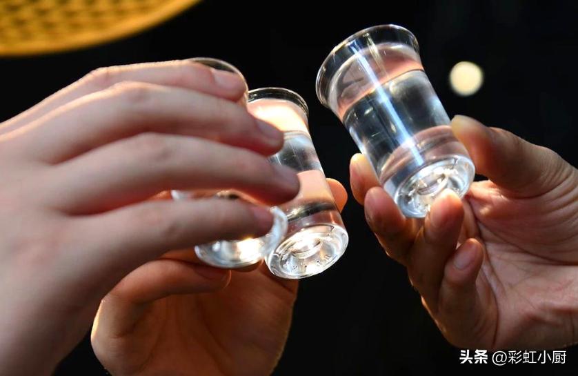 好喝不贵的四种纯粮酒推荐,想喝酒推荐几个好喝不上头的酒