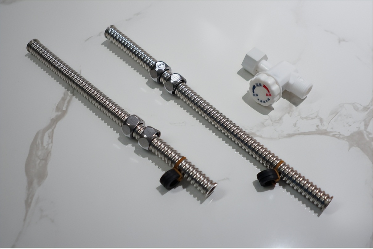 奥特朗x7-dk55b即热式电热水器,奥特朗otlan即热式电热水器