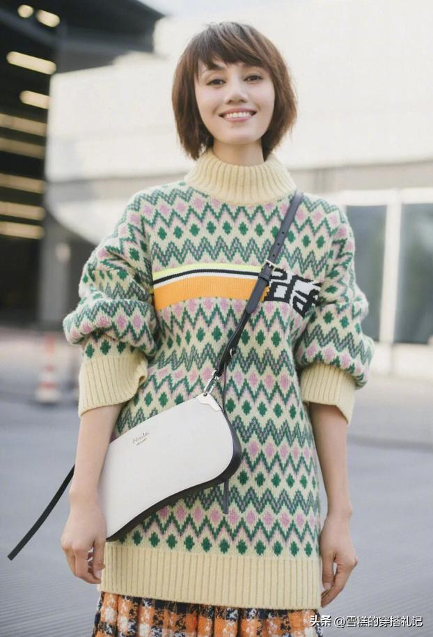 袁泉的气质一目了然,42岁袁泉的高级感