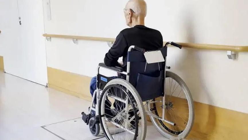 镇咳糖浆复方甘草片,镇咳祛痰复方甘草片