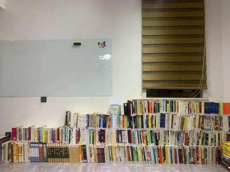 断舍离家里只有9件家具,断舍离家电家具