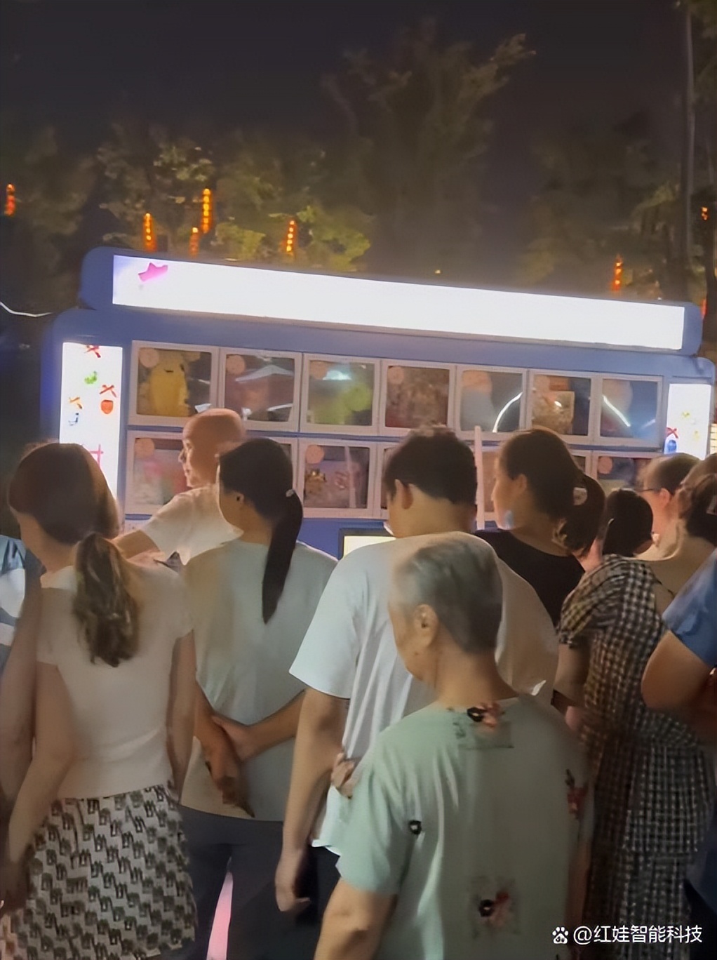 无人自助玩具机,无人自动售货玩具机