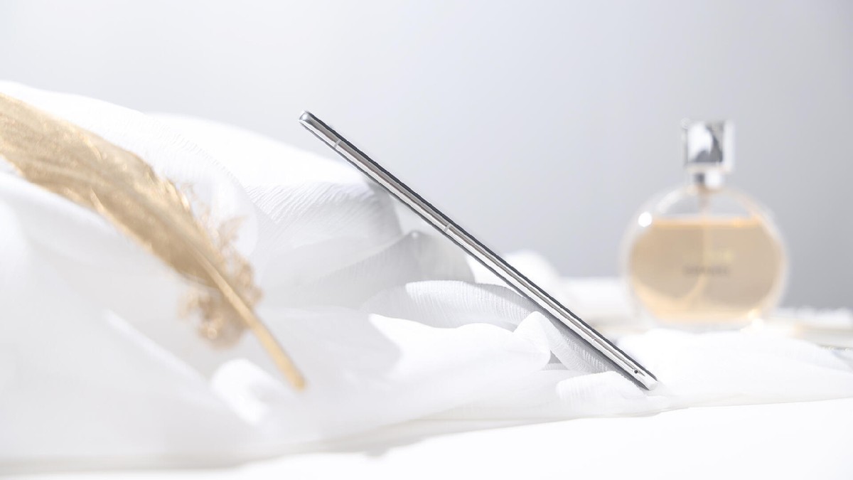 华为MateX3三个月上手体验：很轻很薄，十项全能让人用后难忘