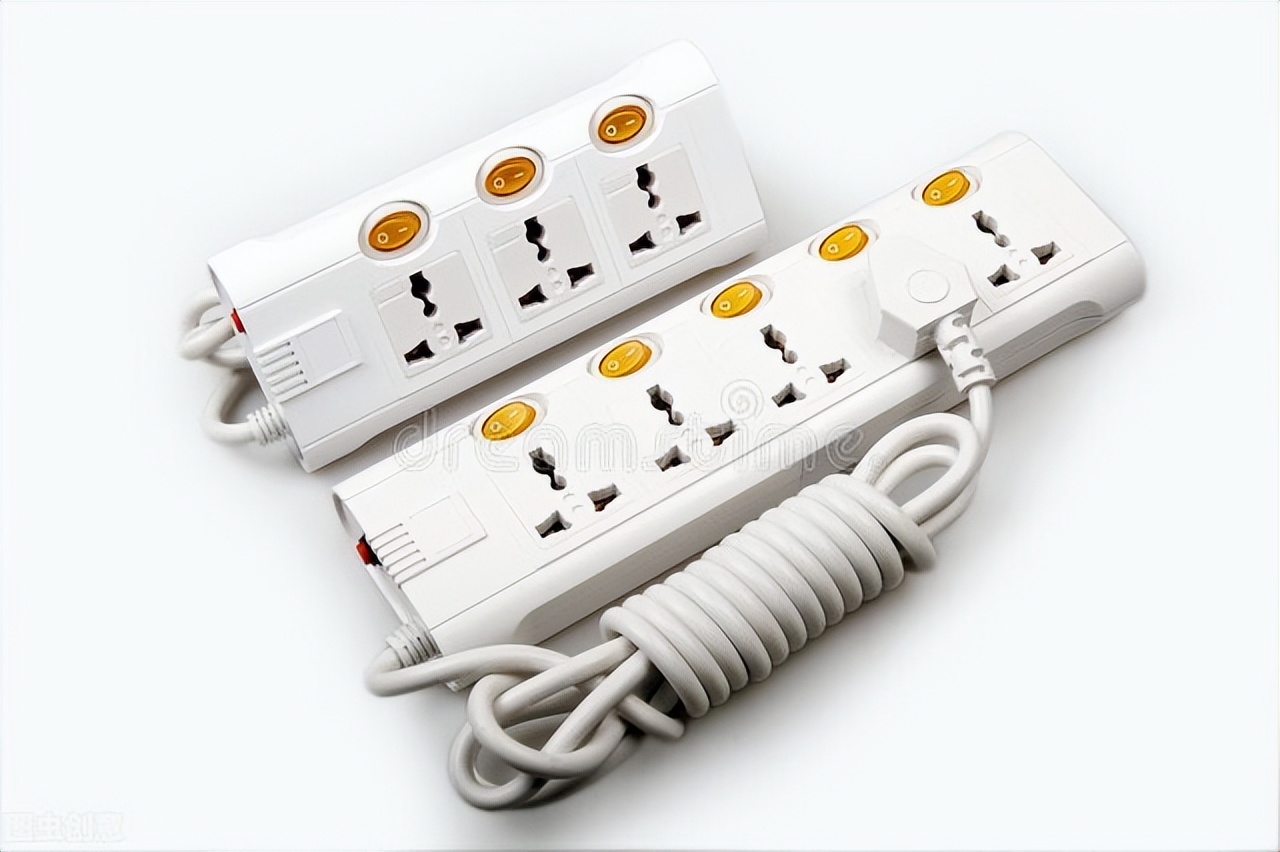 苹果手机充电有触电感觉,给手机充电有震动