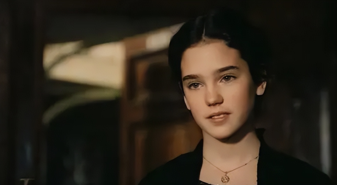 《美国往事》影片中，华丽的视觉效果为何能成为经典之作？