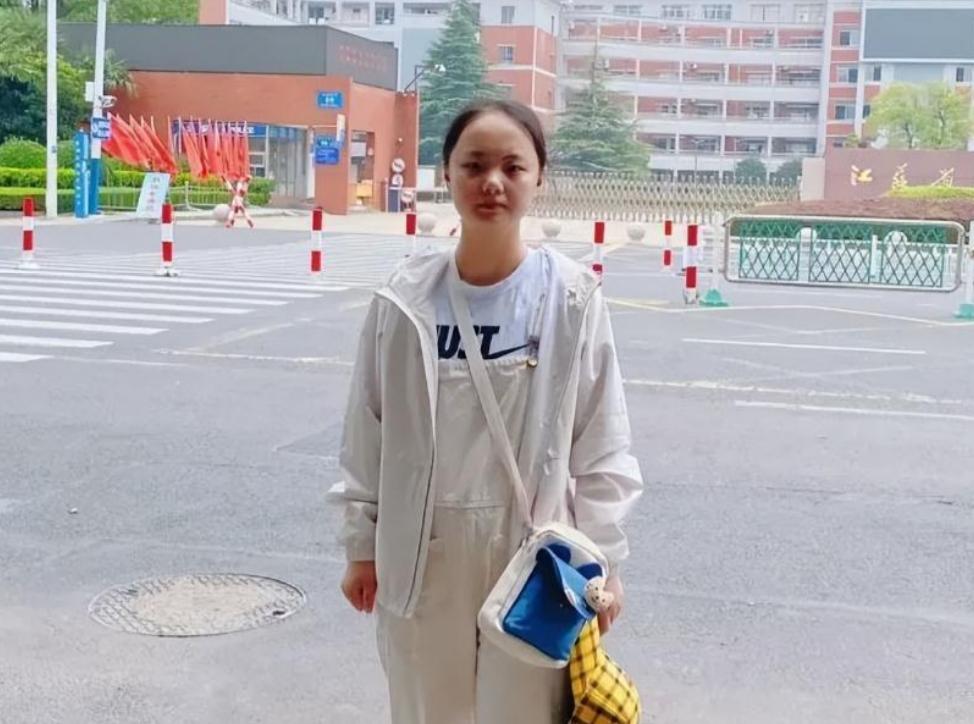 白湘菱成史上最惨女状元,江苏考生白湘菱为什么能去港大
