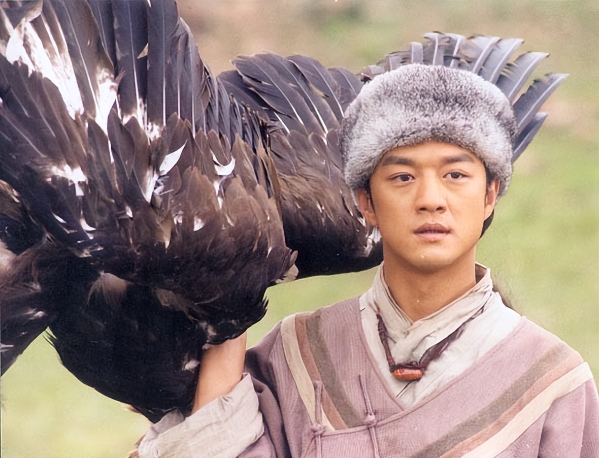 《浪姐4》热播,52岁瞿颖迅速翻红,是因为踩中了三个“*规则潜**”