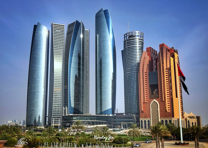 中东城市富得流油,中东富得流油视频