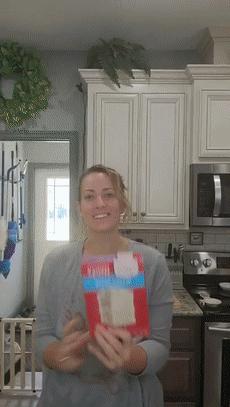 猫咪疯狂的吃猫砂,猫咪吃的猫砂是怎么做的