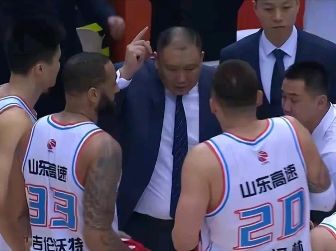 灞变笢寰锋瘮杈界鍐插嚮7杩炶儨,鍐嶆杈冮噺宄板洖璺浆