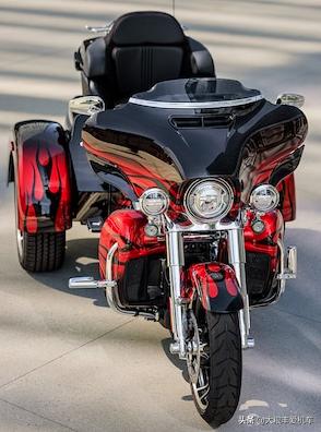 金翼三轮和哈雷三轮哪个好,哈雷金翼三轮摩托车