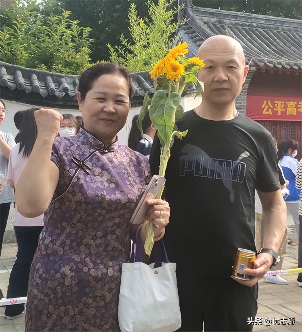 直击高考现场2018,直击高考第一现场助力高考