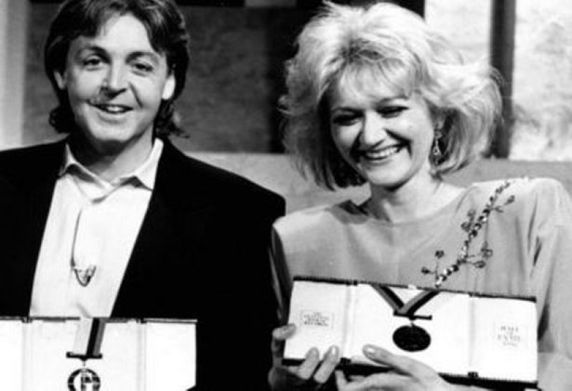 直升机坠毁最新官方消息,最近直升飞机坠毁全过程记录