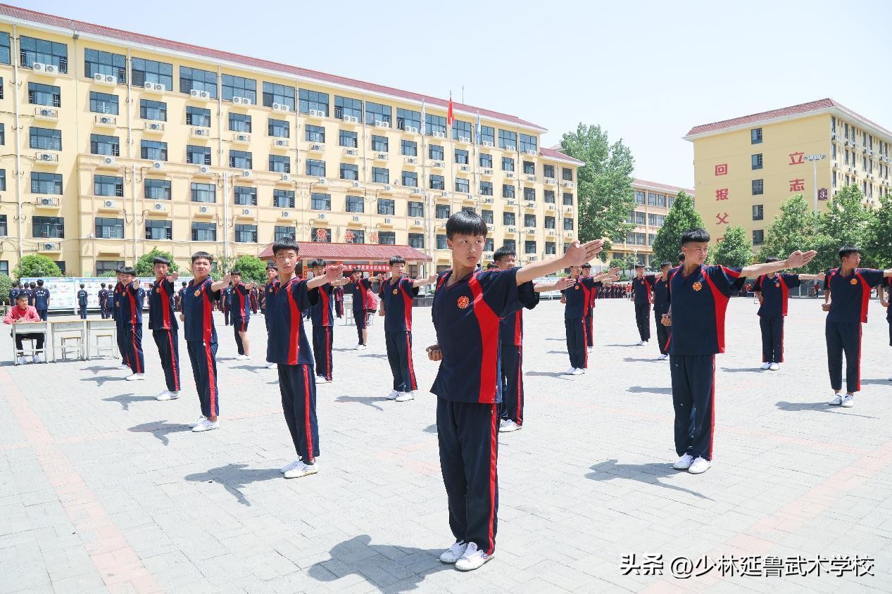 如果怎么努力都得不到那就放弃吧,努力就是为了有更好的选择