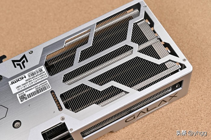 低调实用中塔——ROGZ690HERO+影驰4070Ti+银欣FARAB2装机展示