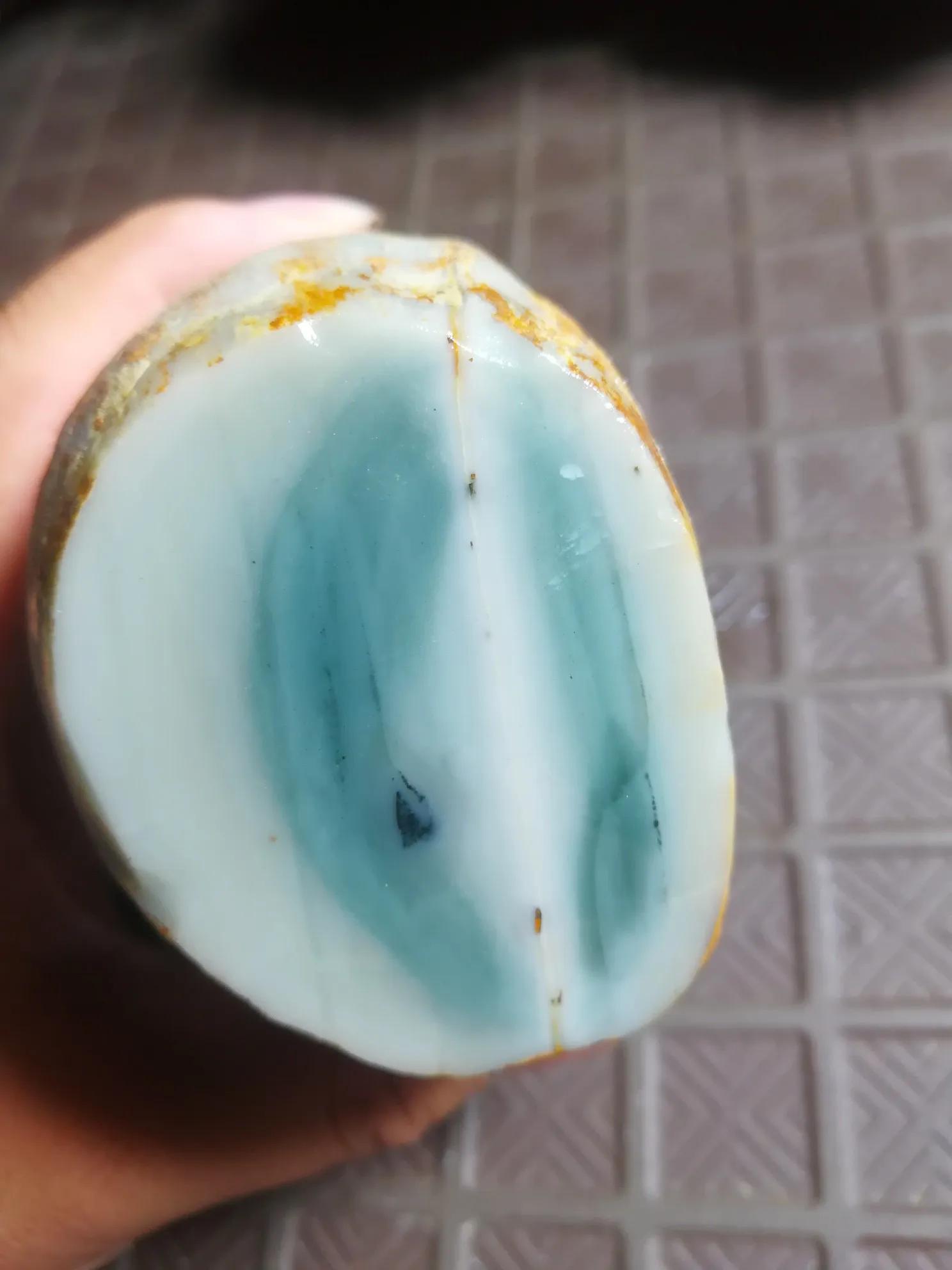 秦岭太白山霸王河玉石,秦岭大山的七彩玉石