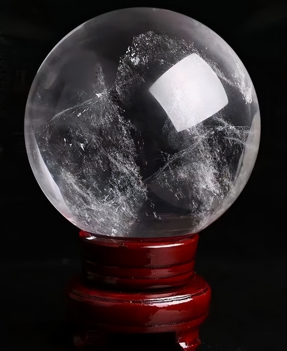 水晶不同款式价格都有什么区别