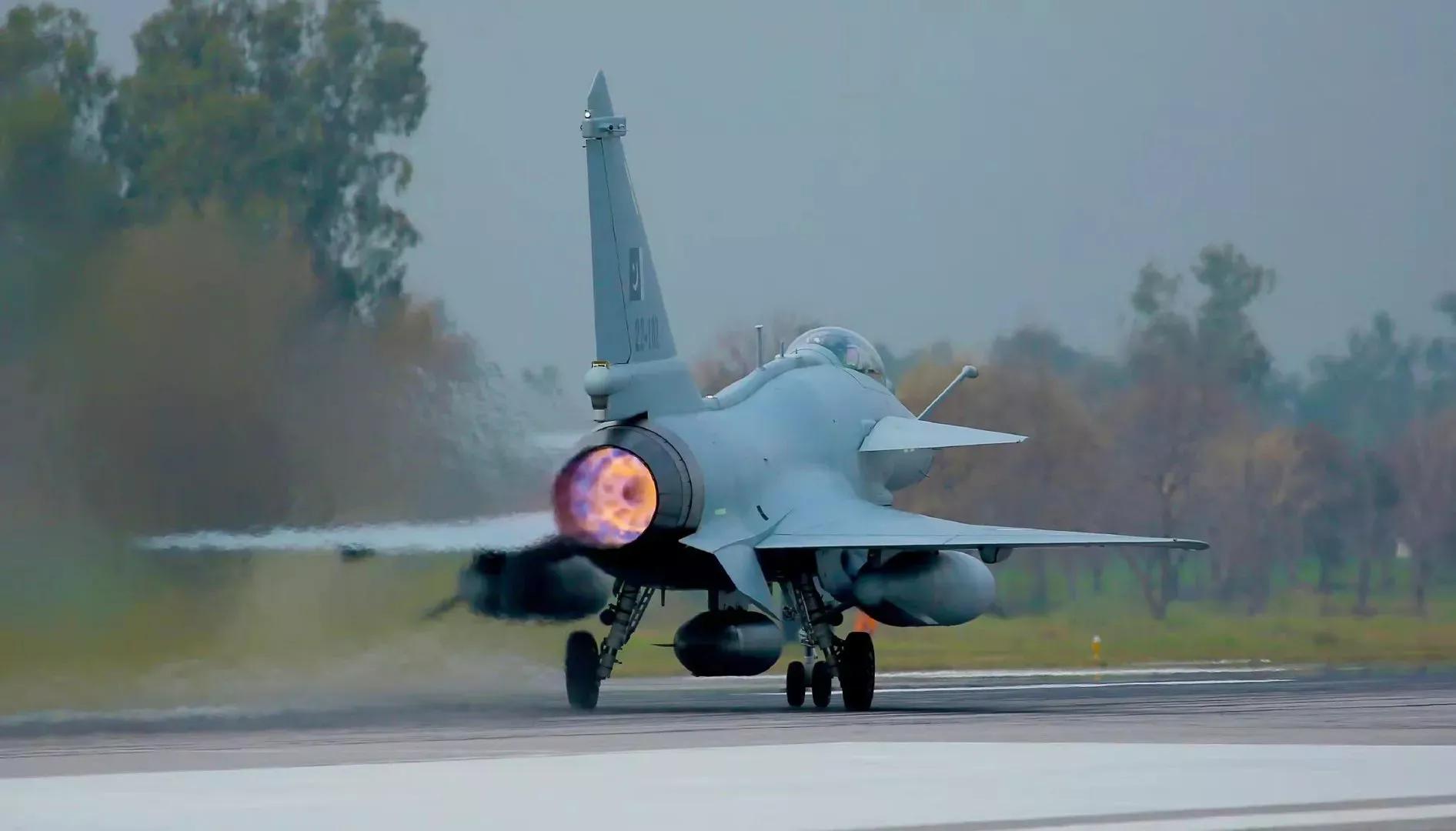 伊朗买苏35和歼10c,伊朗接收了多少架苏35