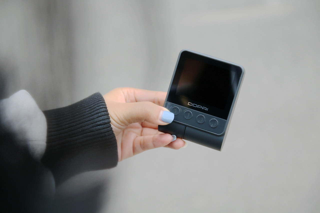 盯盯拍行车记录仪5和z50参数对比,行车记录仪盯盯拍z50录音效果