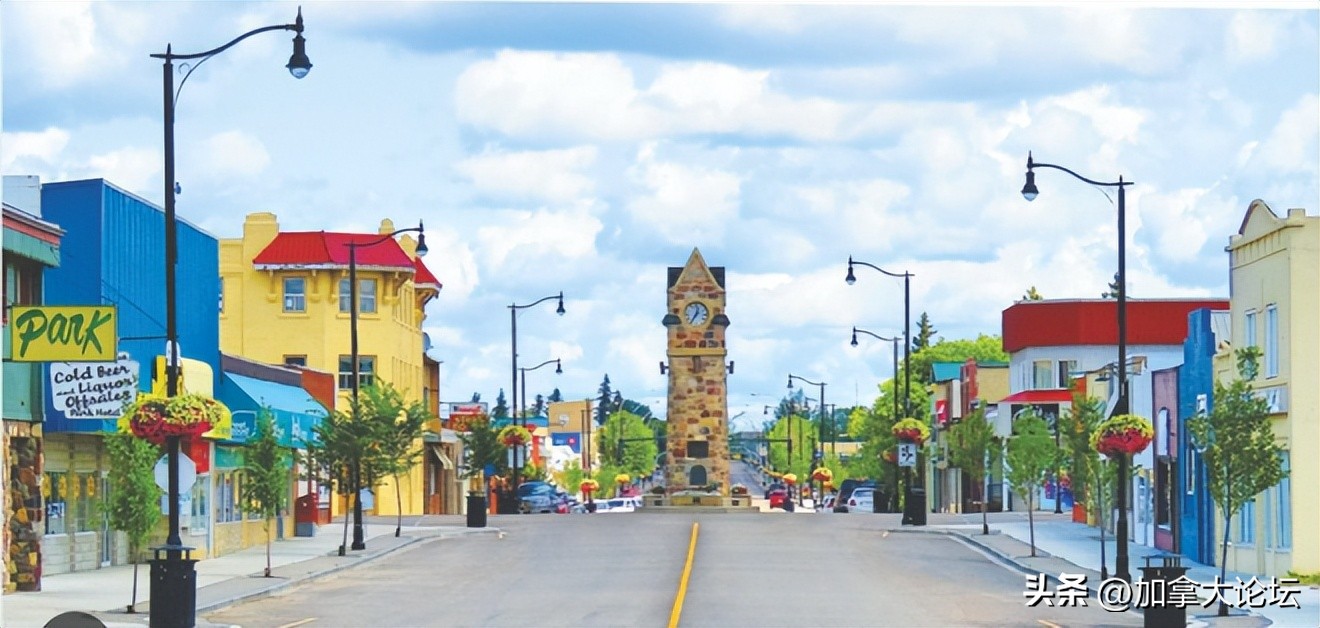 加拿大这4个绝美小镇你来不来？$20万买到独立屋
