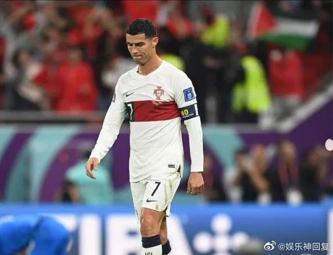 c罗作秀,落魄时的c罗