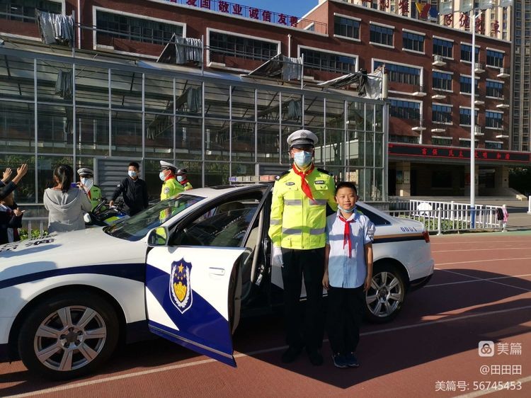 文明交通伴我行：小店区第二实验小学交通宣传月在行动