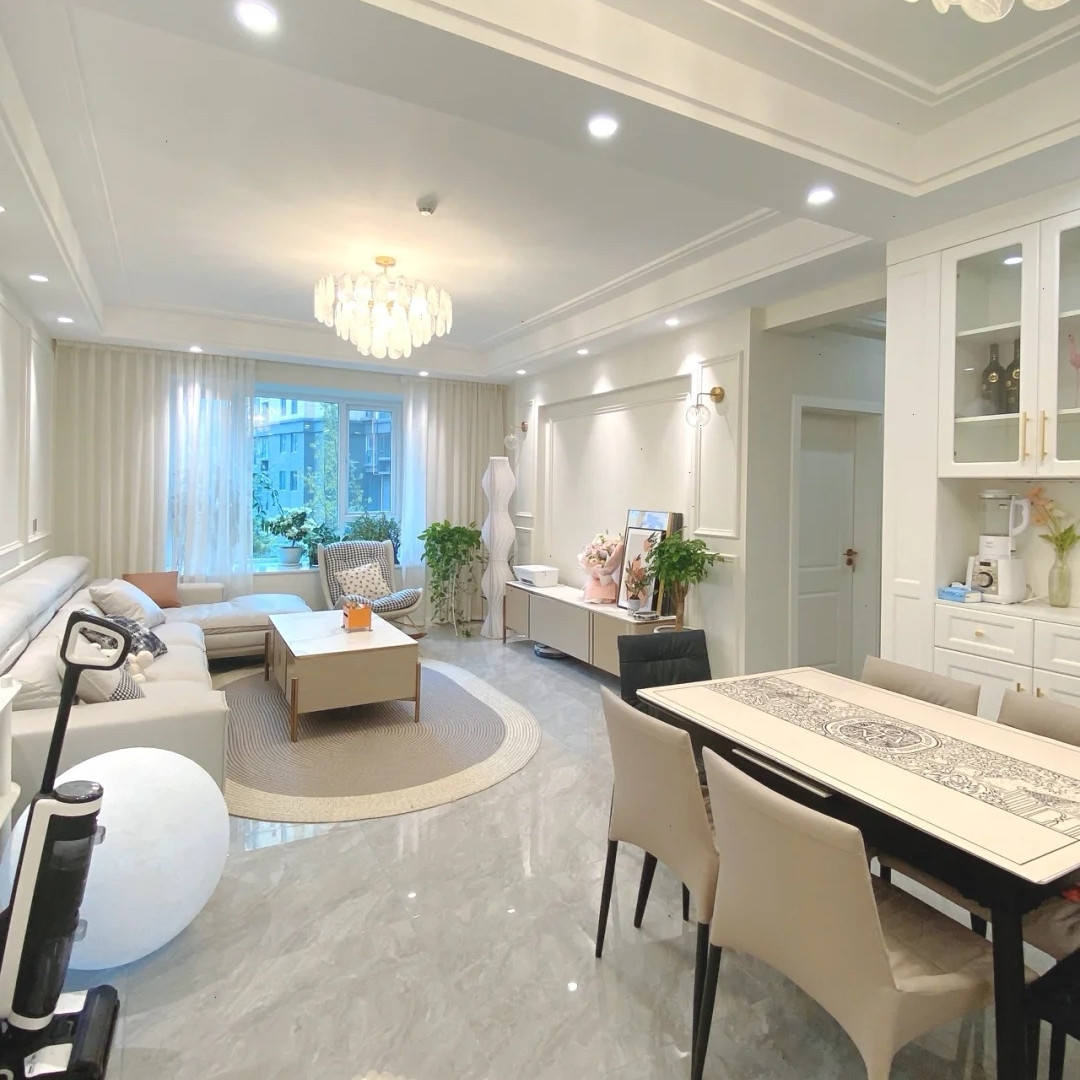 户外地面用瓷砖或塑木地板哪个好,装修地面除了瓷砖和地板还有什么