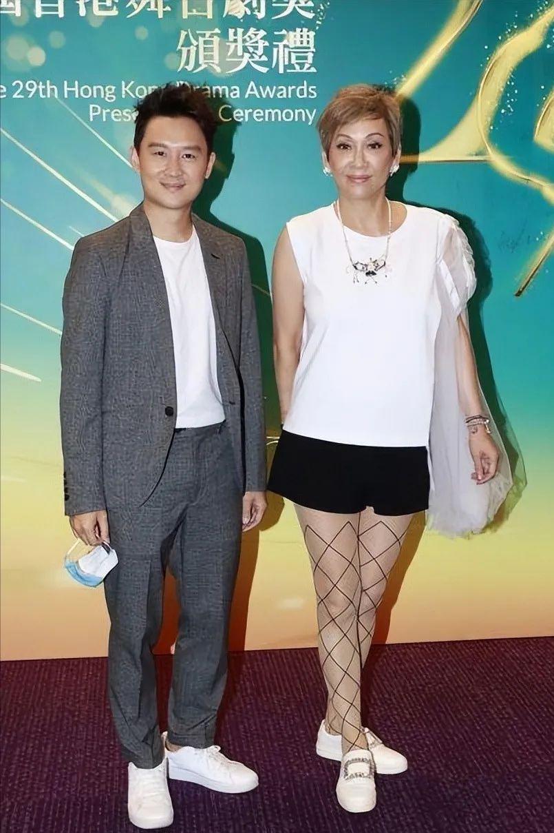 周润发前妻晒照,周润发前妻太时髦