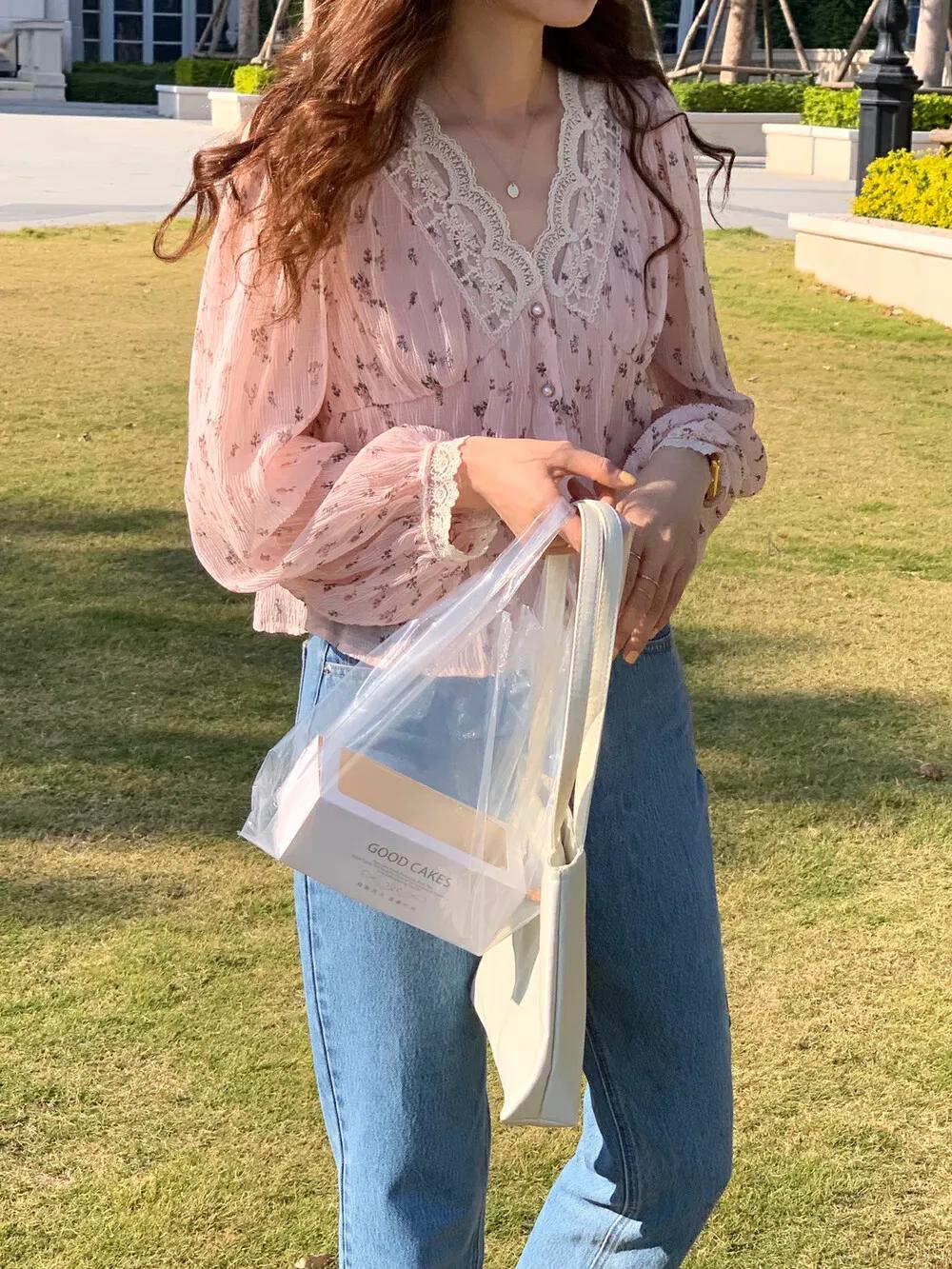 20岁穿的衬衫女,时髦个性潮流衬衫20岁穿