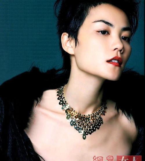 人世间周秉昆坐牢后郑娟怎么过的,人世间周秉昆和郑娟在法庭后续