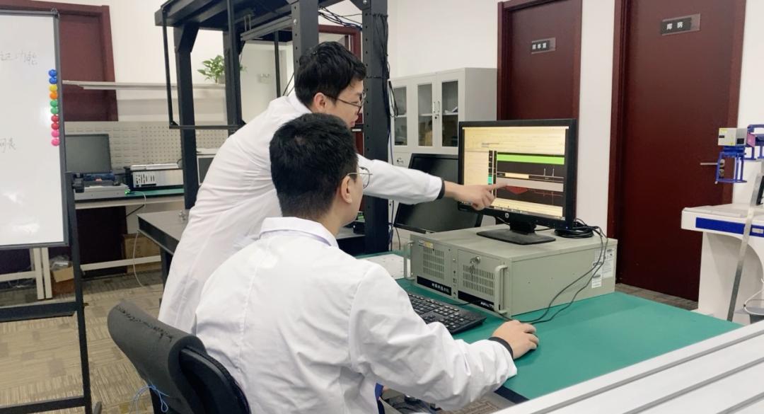 高手过招真是精彩,高手过招果然很厉害