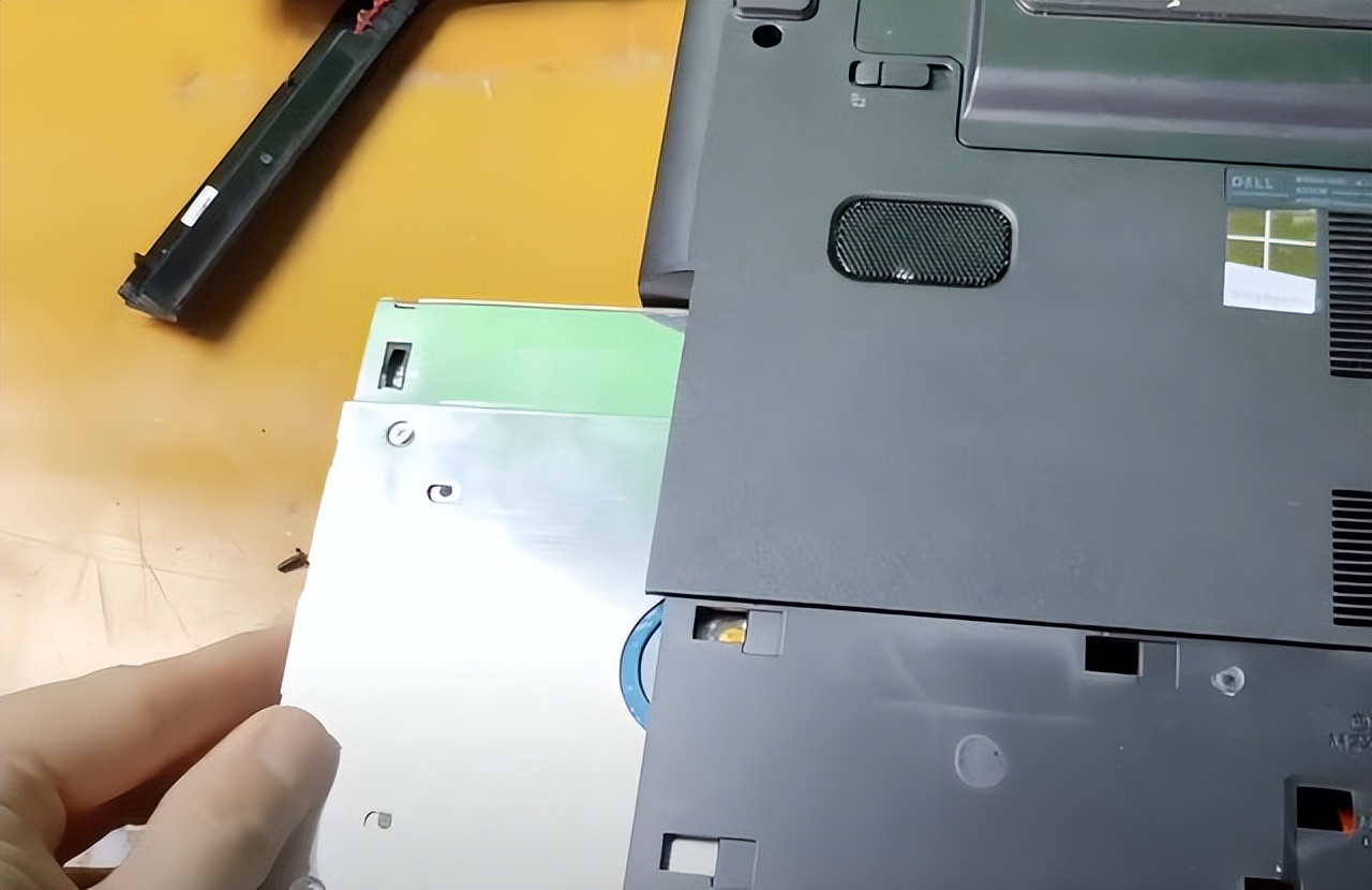 旧电脑严重卡慢怎么解决,电脑卡成蜗牛怎么办