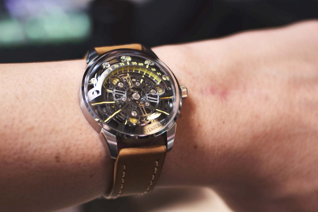 美国腕表收藏家斯科特对于另类制表的痴迷，以及他的贝伦斯B023