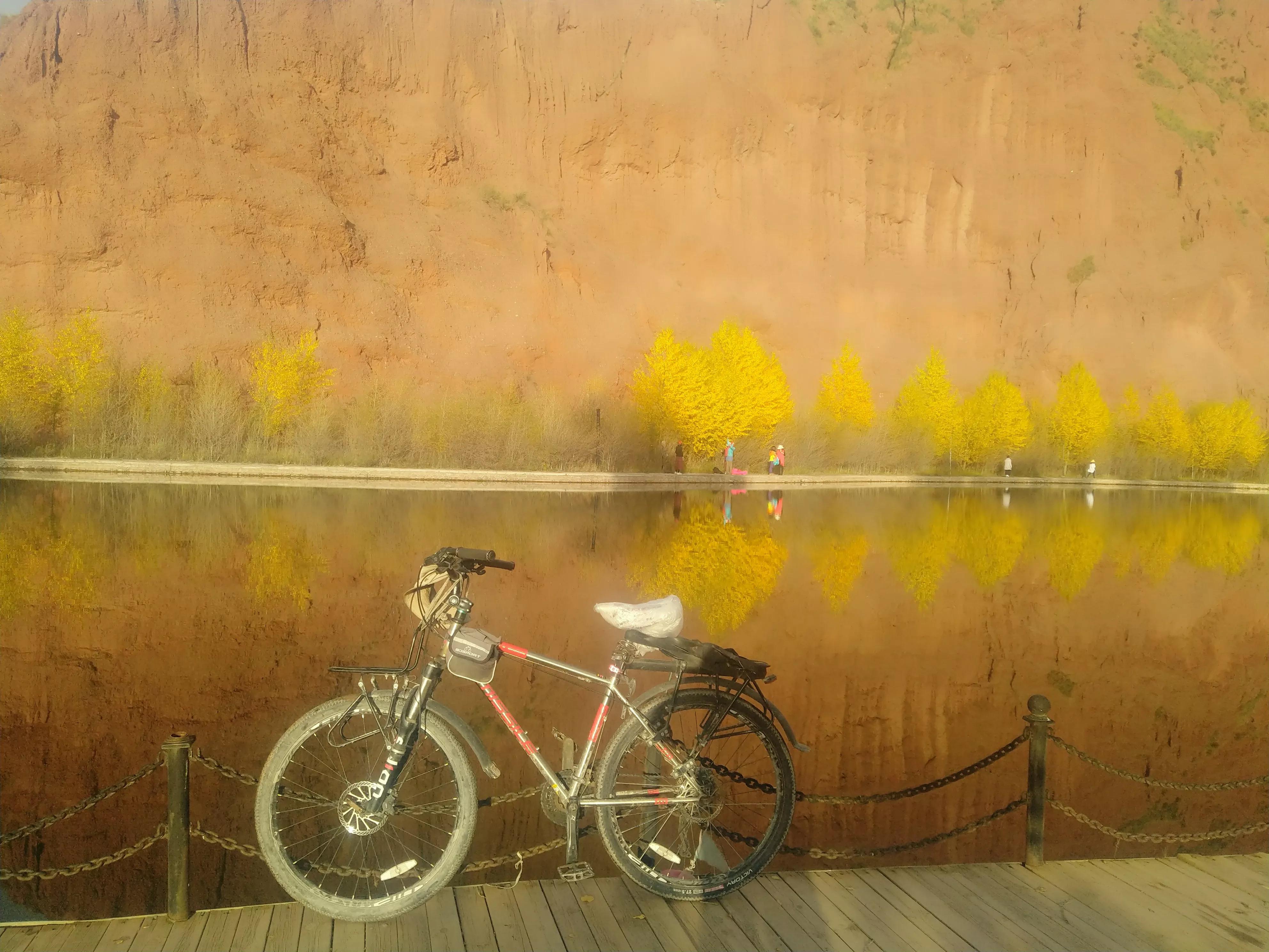 从甘肃翻越祁连山到青海,从肃北到青海沿途风景