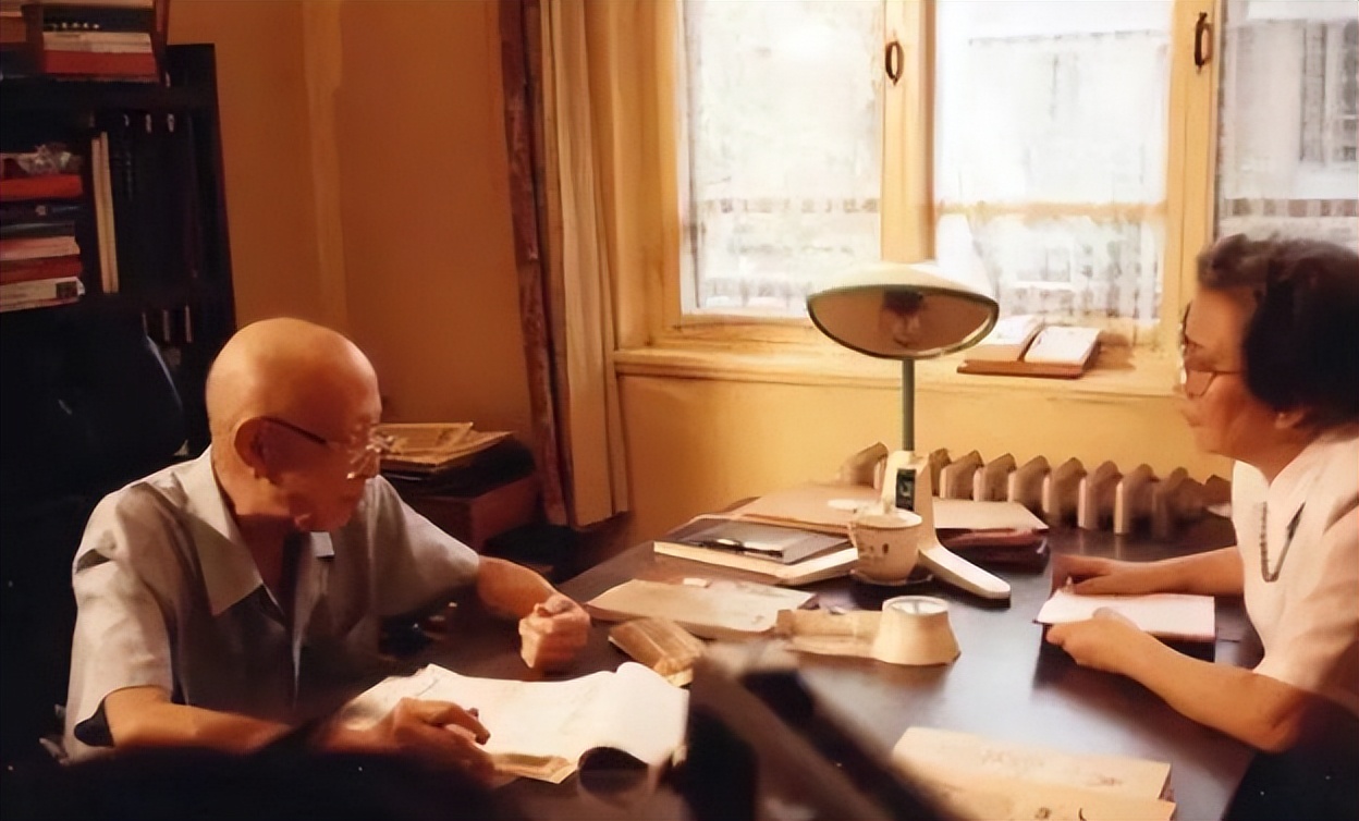 中国东风导弹之父梁思礼,中国导弹之父用英语怎么说